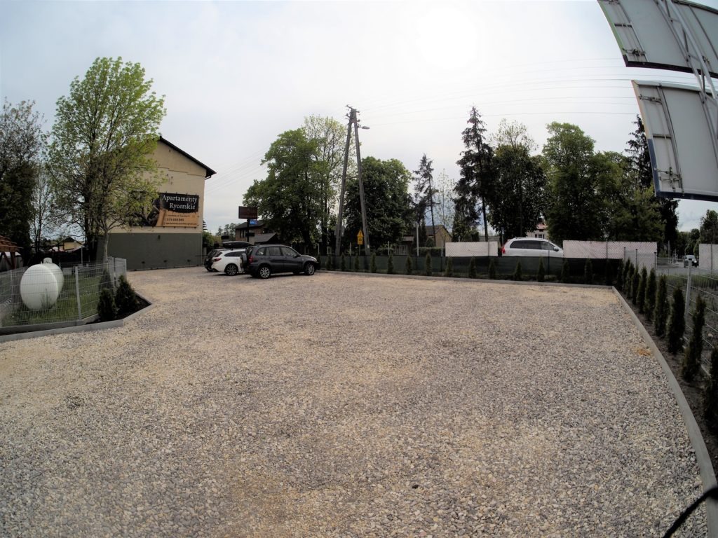 Apartamenty Rycerskie - parking